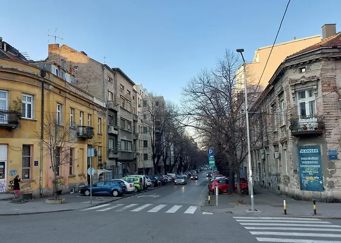 Gundulic Square 3