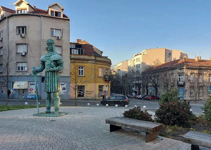 Gundulic Square 3